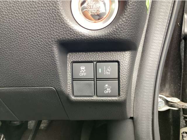 ☆HONDA　SENSING☆★衝突軽減ブレーキ・誤発進抑制機能・路外逸脱抑制機能など安心安全快適に運転できる装備を搭載しております★