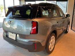 かわいいテールのデザインはほかの車にはない魅力があります。ひと目で“MINI”とわかるデザインはアナタを虜にしてしまうかもしれません
