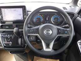 清潔で広々した座席です！是非、現車を見て体感してみてください。
