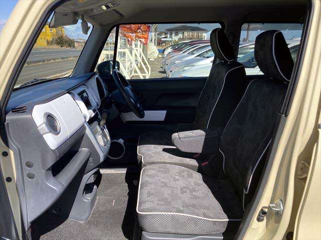 ABS、エアバック付いていますので安心して運転できます！！