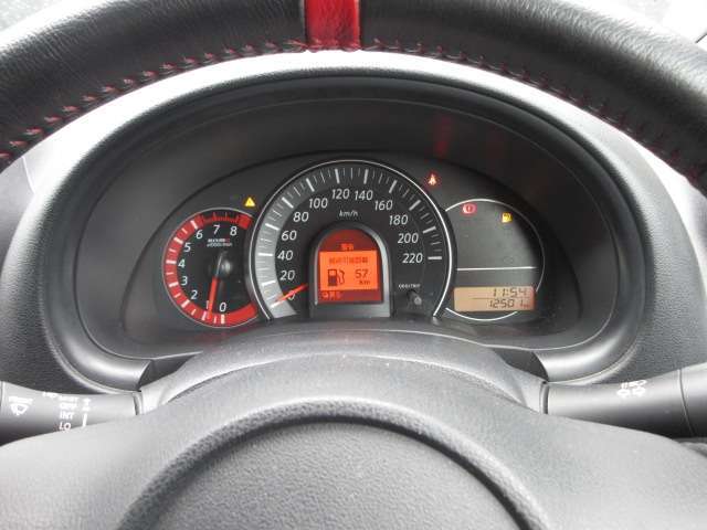 見やすいスピードメーター♪走行約13,000km