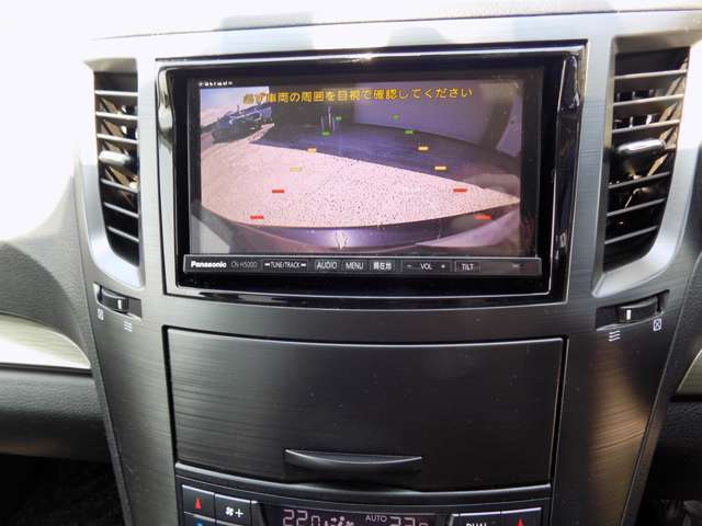 純正ナビ・フルセグTV・バックカメラ、Bluetooth