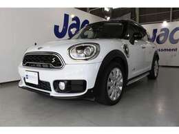 当社は関西圏に6店舗ございますので、他店舗に在庫移動している場合もございます。ご来店の際にはお手数ですが、前もってお電話にて在庫確認の上、ご来店お願い致します。