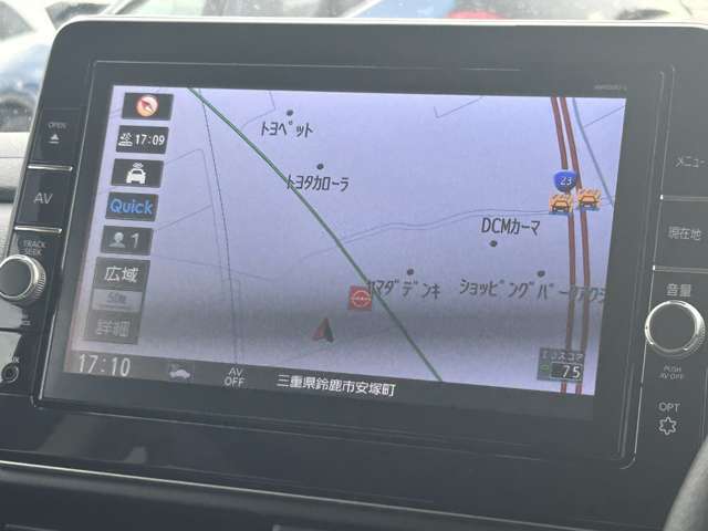日産オリジナルナビゲーションはタッチパネルで操作も簡単！
