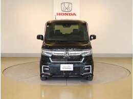 弊社は、車両本体価格に、整備代金が含まれております。納車時までにホンダの整備士がしっかりと点検整備をさせていただいておりますので、ご安心してお買い求めしていただけます。