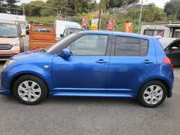 下取り車は不動車、査定のない車でも査定させていただきます。頑張ります。支払総額表示の中には自賠責保険、重量税、リサイクル料、消費税、税金関係は全て含まれます。