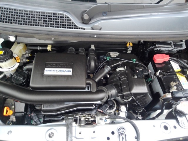 S07B型　DOHC3気筒12バルブi-VTECエンジン搭載です。