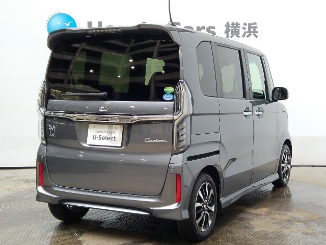 こちらのおクルマは当店指定整備工場で法定12ヶ月点検を実施し納車いたします。