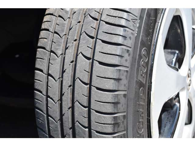 県外販売・遠方納車の実績も多数！全国陸送納車ご対応いたしますので県外のお客様からのお問い合わせもお待ちいたしております！登録手続き等は郵送にてご対応いたしますので面倒な手間なくご購入がいただけますよ！