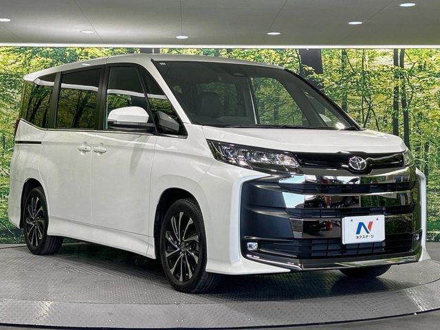 大好評のボディコーティング「弾スプラッシュコート」もご納車までに施工可能。通常のガラスコートと異なる、耐久年数6年の無機質ガラスコーティングが、ボディをキレイな状態に保ってくれます。