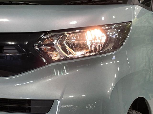 夜間や荒天時により良好な視界で安心な走行をご希望される方には【高輝度LEDヘッドライト】の取付がおすすめ！多くのお客様にご好評いただいております♪