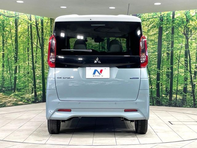 安心の最長10年・走行無制限保証（有償）をご用意。保証内容も充実はもちろん、無料点検＆オイル交換や、年中無休の全国・24時間ロードサービスも付帯されておりますのでご安心下さい。