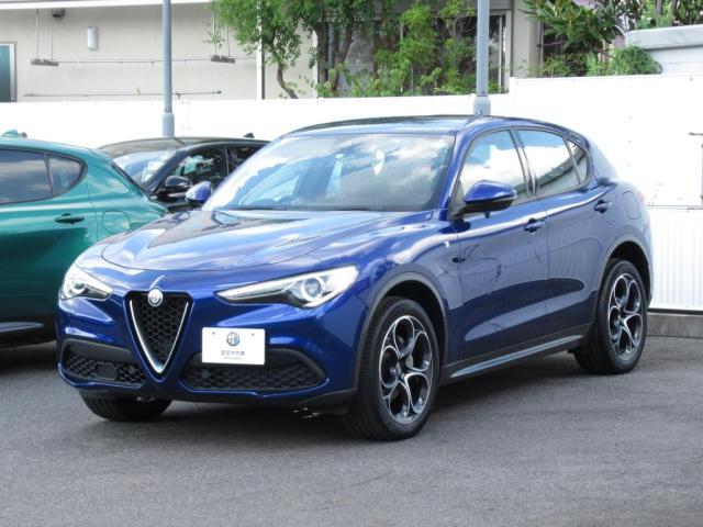 Stelvioのモデル名は、イタリア北部アルプス山中にあるステルヴィオ峠に由来してます　ヘアピンカーブが連続する峠を難なく走ることからこの名前が付きました