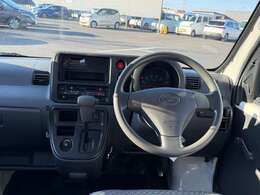 視界がよく快適なドライブをお楽しみいただけます！