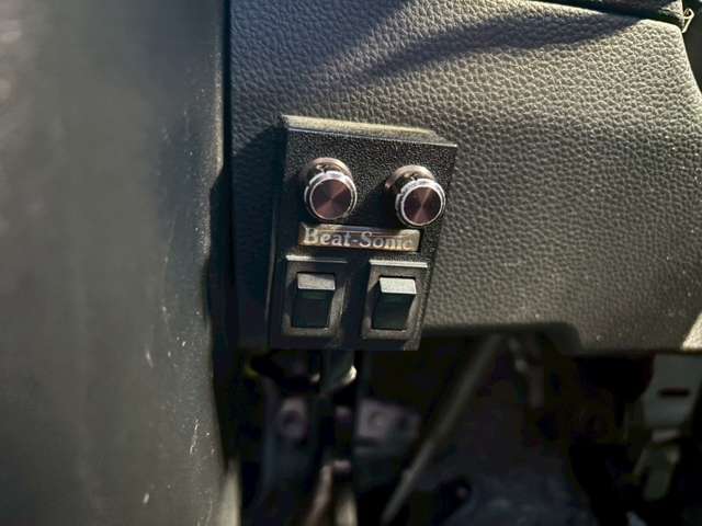 LINEでお問い合わせを受付中！@taurosjp！トークルームからお気軽にお問い合わせください！