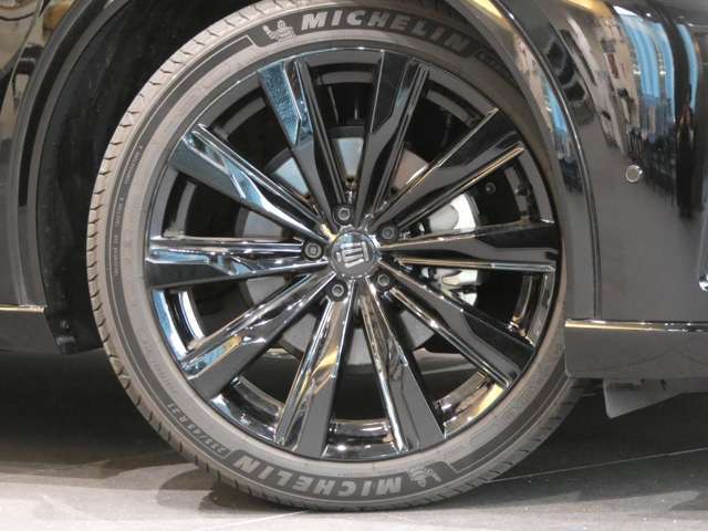 品質・価格共に自信があります！！　実用性と先進性を兼ね揃えた人気車輌をお届け致します！！