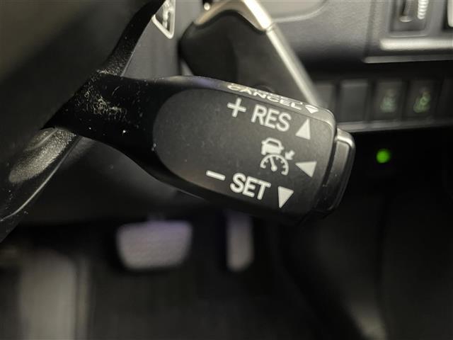【運転席操作部】快適なドライブを楽しむための機能が装備されています！運転席から触れるので、使いやすいです！除菌プランいれていただくと、さらに清潔で安心していただけます！