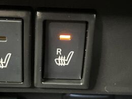 【シートヒーター】寒い日に重宝するシートヒーター！エアコンより早く温まってくれるので寒がりの人も安心ですね♪エアコンの温風は乾燥するから苦手、という方にもをおすすめです。