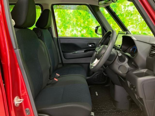 「この車の写真をもっと見たい」「状態が気になる」「この装備はついている？」どんな小さな疑問でもお気軽にお問い合わせください！