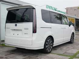 展示場ではスタッフが詳しく説明します。