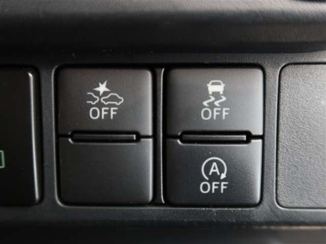 前方の障害物を検知するスマートアシスト　横滑り防止機能　アイドリングストップ機能付きです。