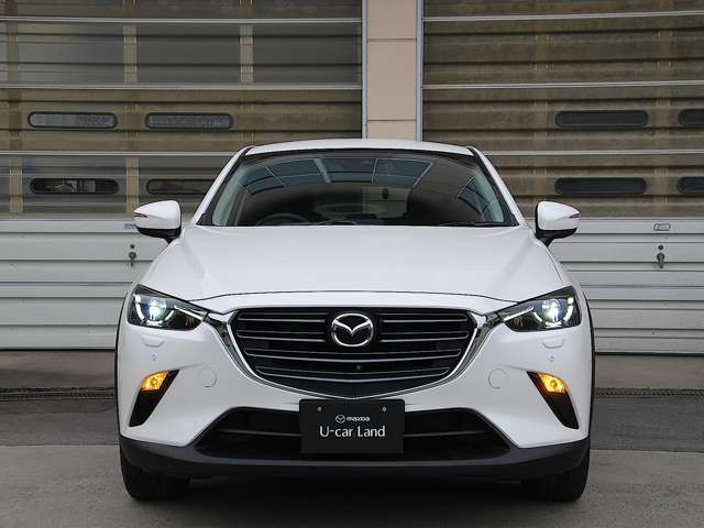 毎日の私にぴったり！おしゃれでコンパクトなCX-3は、まるで魔法みたいに運転が楽しくなる相棒。私だけの特別なお出かけを叶えてくれるよ！