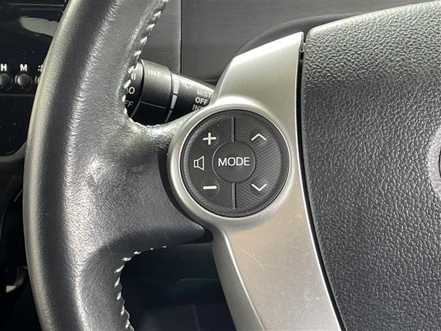 【運転席操作部】『運転席周辺の装備』の画像になります。快適なドライブを楽しむための機能が装備されています！運転席から触れるので使いやすいです！