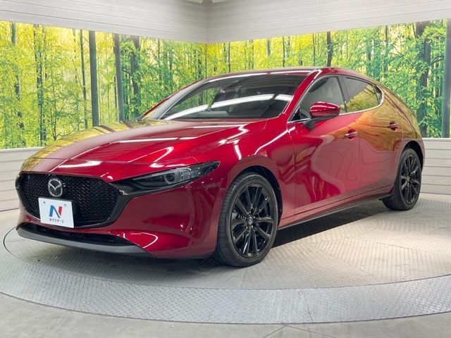 大好評のボディコーティング「弾スプラッシュコート」もご納車までに施工可能。通常のガラスコートと異なる、耐久年数6年の無機質ガラスコーティングが、ボディをキレイな状態に保ってくれます。