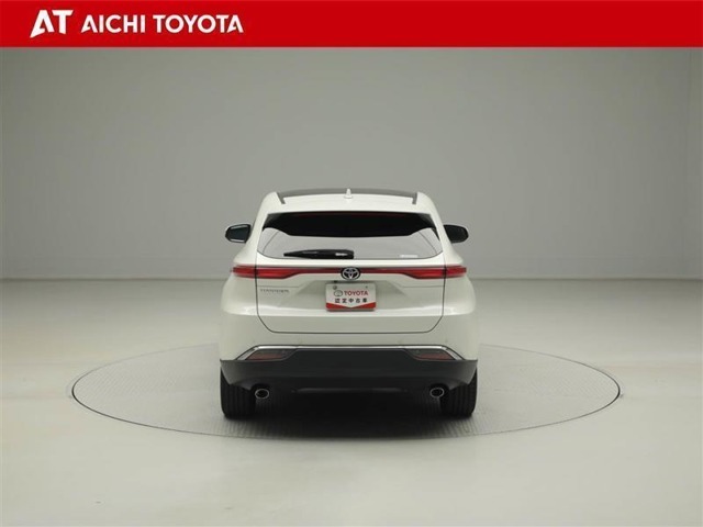 『TOYOTA認定中古車』は「まるごとクリーニング」で綺麗な内外装、「車両検査証」はプロによるチェック、買ってからも安心の「ロングラン保証」、3つの安心安全を標準装備したトヨタのブランドU-Carです