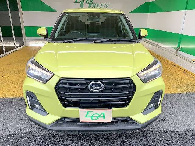 自動衝突被害軽減ブレーキ搭載車です！障害物センサーも付いてます！