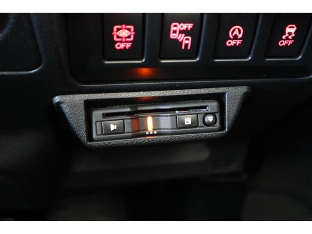 ETCは運転席右下に設置