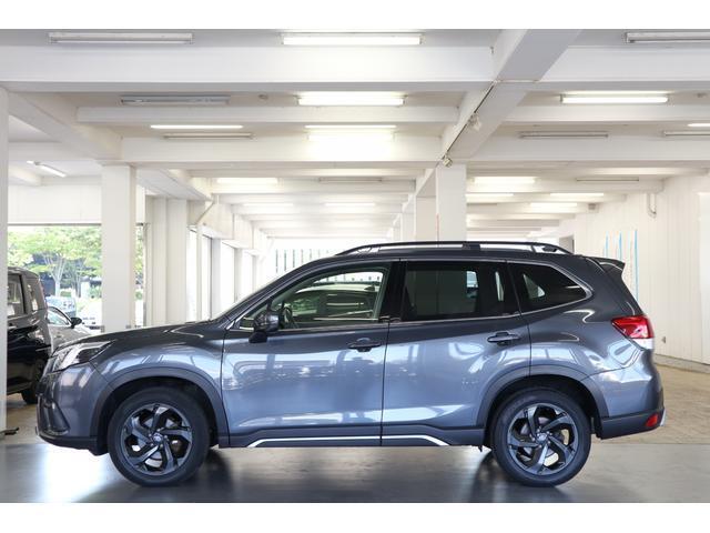 全国のSUBARUディーラーで無料修理が受けられる「SUBARUあんしん保証」付きでどこへ行かれても安心です