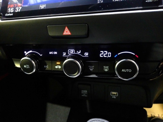 オートエアコンタイプなので細かい操作なしで快適温度に調整してくれます。季節の変わり目のわずらわしさはありませんね♪