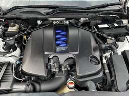 V8　NA 5000cc　2URエンジン