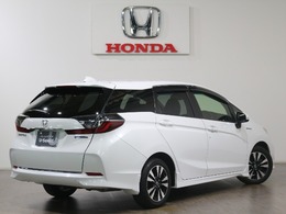 斜め後ろの画像です。