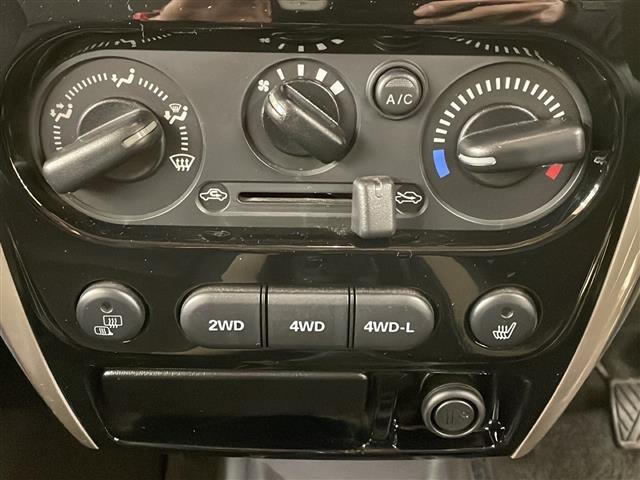 みなさまのお車選びのお手伝いをさせてください！スタッフ一同心よりご来店、お問い合わせをお待ちしております！