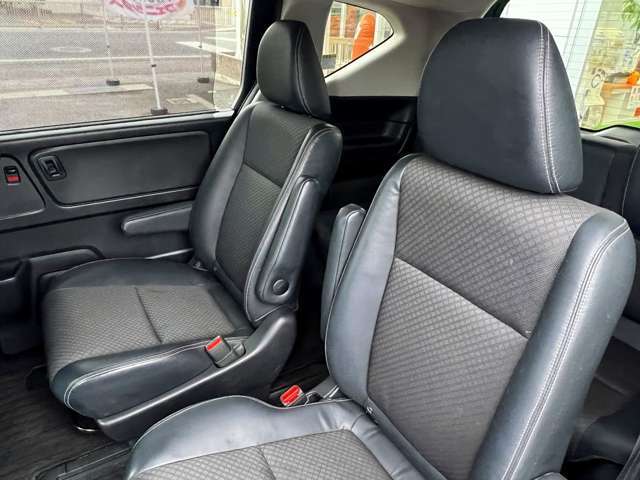 純正8インチナビ☆フリップダウンモニター☆バックカメラ☆両側パワースライドドア☆LEDライト☆ハーフレザーシート☆シートヒーター☆ETC☆ホンダセンシング☆アダプティブクルーズC☆15AW☆試乗OK