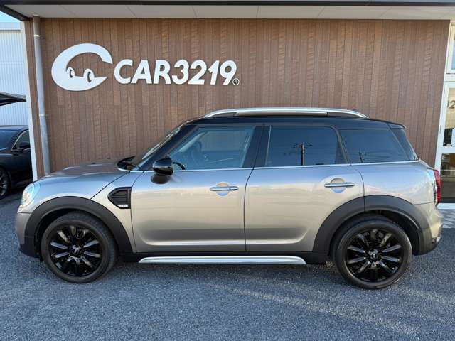 当店にて、任意保険の加入もお任せ下さい！お見積り作成もいたしますよ！初めてのお車には、しっかりとした保険加入をおすすめしております！乗換時の保険切り替えも当店にお任せ下さい！