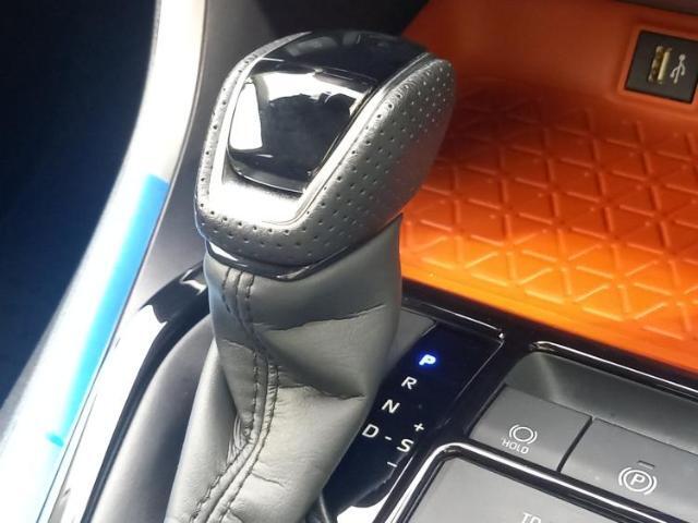 お車に合わせて無料保証以外にも、保証範囲、期間、距離を拡充させた有料保証もご用意しております！中古車の購入が初めてで不安・・・というお客様もご安心ください！