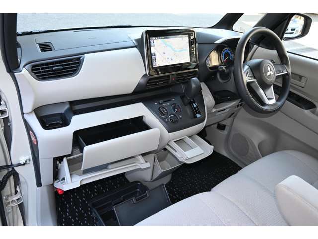 写真でわかりにくい車両状態についてはぜひお電話でお問い合わせください