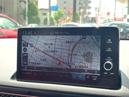 【9インチ　ホンダコネクトディスプレイ】視認性の高い大画面ディスプレイでナビの使用や、お持ちのスマートフォンと連携したbluetoothでの音楽再生が可能です♪