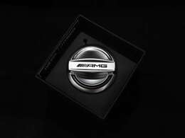 給油口キャップをAMGキャップに変更可能です！