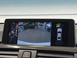 ●ガイドライン付きバックカメラ：不安な駐車もこれで安心！ガイドライン付きなので狭い箇所での駐車もラクラクです！