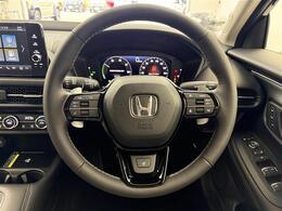 【ハンドル】『ハンドル/ステアリング』の画像になります。写真の内容に関してご不明点、ご質問等がございましたらお気軽にガリバー店舗までお問い合わせください。