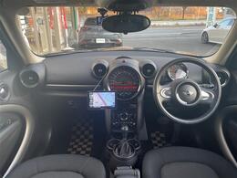 プライム市場上場！ガリバーグループは全国約460店舗※のネットワーク！※2022年5月現在