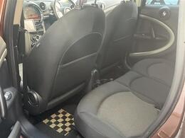 安心の全車保証付き！（※部分保証、国産車は納車後3ヶ月、輸入車は納車後1ヶ月の保証期間となります）。その他長期保証(有償)もご用意しております！※長期保証を付帯できる車両には条件がございます。