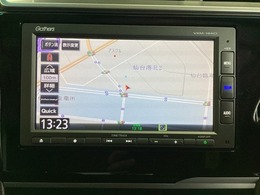 ナビゲーションはGathers純正メモリーナビを搭載しています。Bluetoothオーディオ機能がありますので、スマートフォンなどの音楽も再生できます。