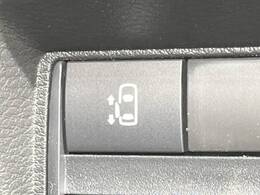 【パワースライドドア】スマートキーや運転席のスイッチでスライドドアの開閉が可能♪電動だから力を入れてドアを開ける必要が無く、小さいお子様でも、重い荷物を持っている時もラクに開け閉めできます♪