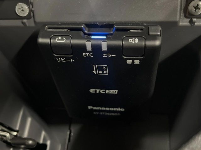 【ETC】高速道路の料金所をストレスなく通過！話題のスポットやサービスエリアに多い「スマートIC」利用時は必須のアイテムです。当店でセットアップを実施、ご納車当日からすぐにご利用いただけます！
