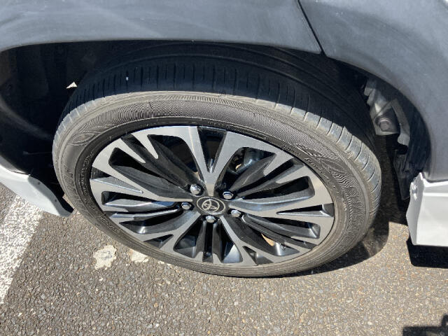 【当社の中古車は、全車修復（歴無）車保証付き！】　修復歴なし全車安心のお車です！当社では、修復歴なしのお車のみ取り扱っておりますので、安心・安全です★